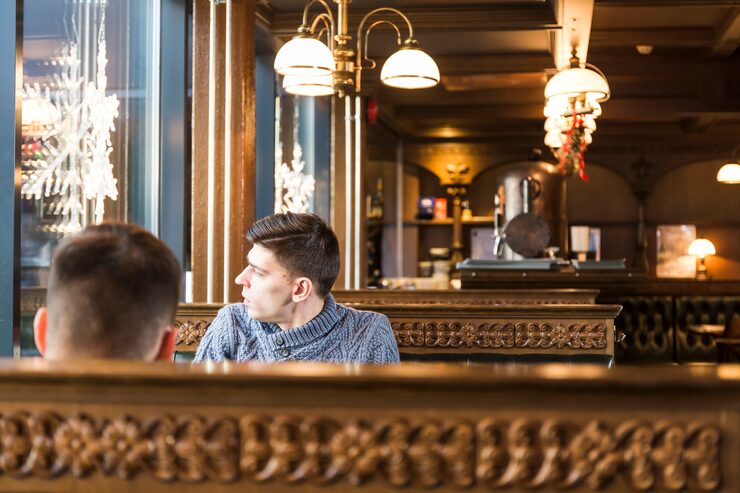 Luksusowe wnętrze restauracji kasyna